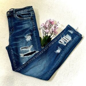 VERVET Distressed Tapered Skinny Jeans - Size 26